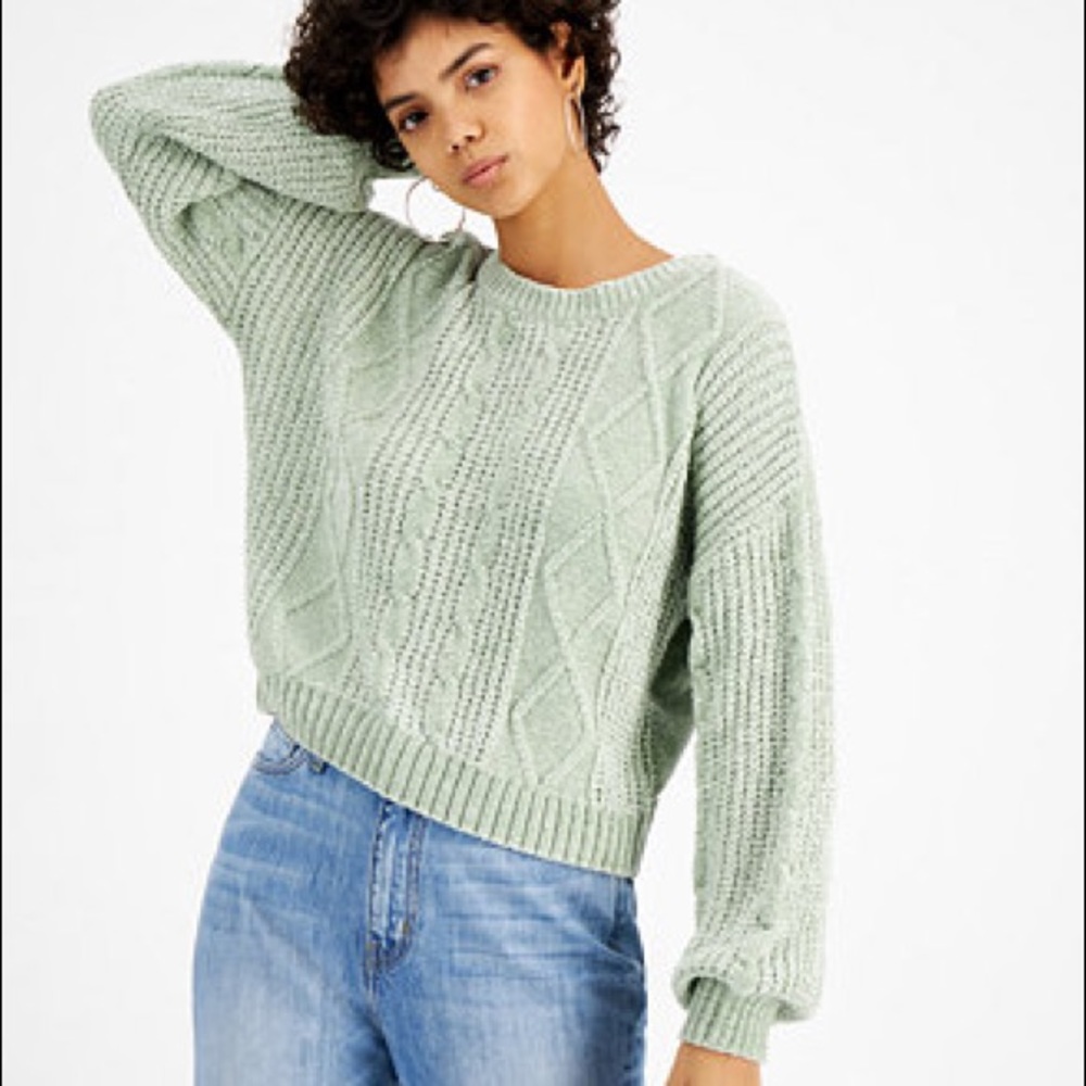 NWT Hippie Rose “Silver Slate” Cozy/Cable Knit Sweater